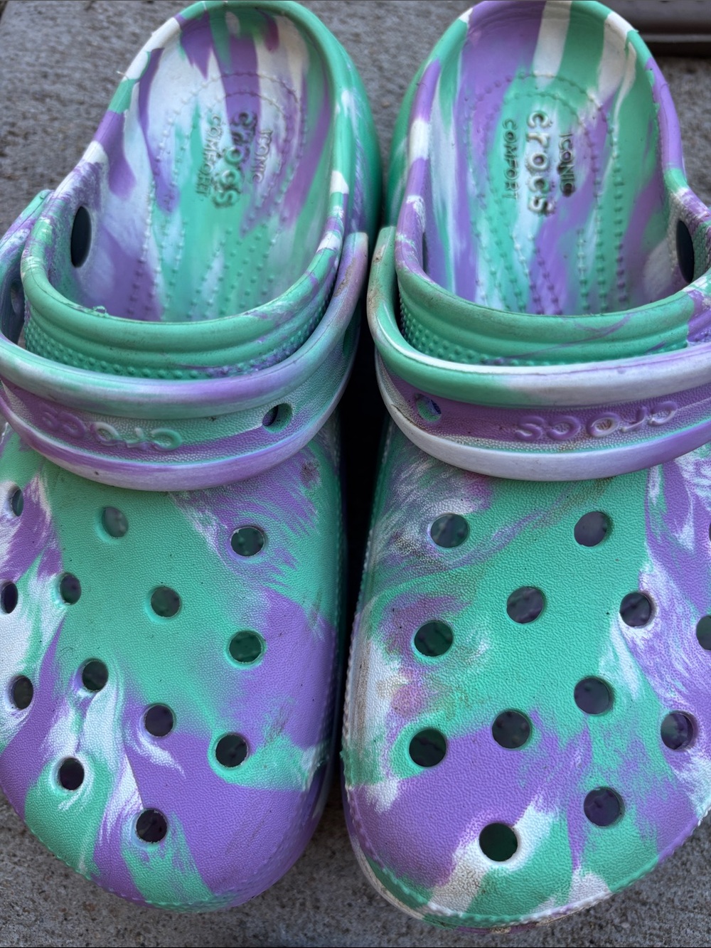 CROCS Kids Tie-Dye Swirl Clogs in Green, Purple & White